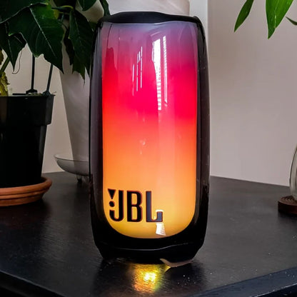 JBL Pulse 5 - Fiestas a otro nivel con sonido 360°